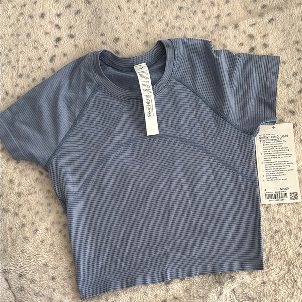 lululemon athletica Swiftly Tech Cropped Short Sleeve Denim Blue 4 NWT